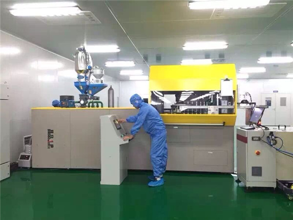 plastic closure making machine.jpg